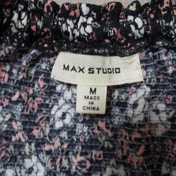 Max Studio Black Floral Print Tiered Peasant Dress size Medium - Picture 3 of 11